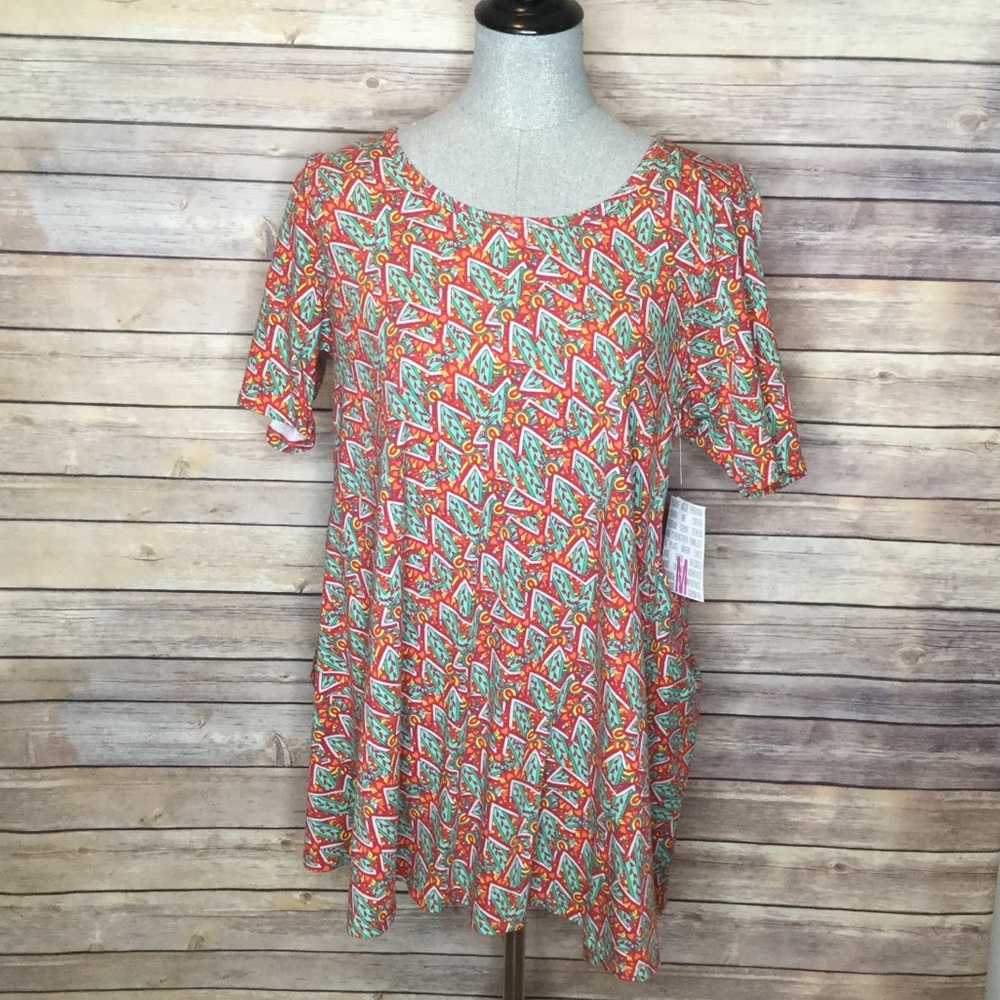BNWT LuLaRoe Perfect T